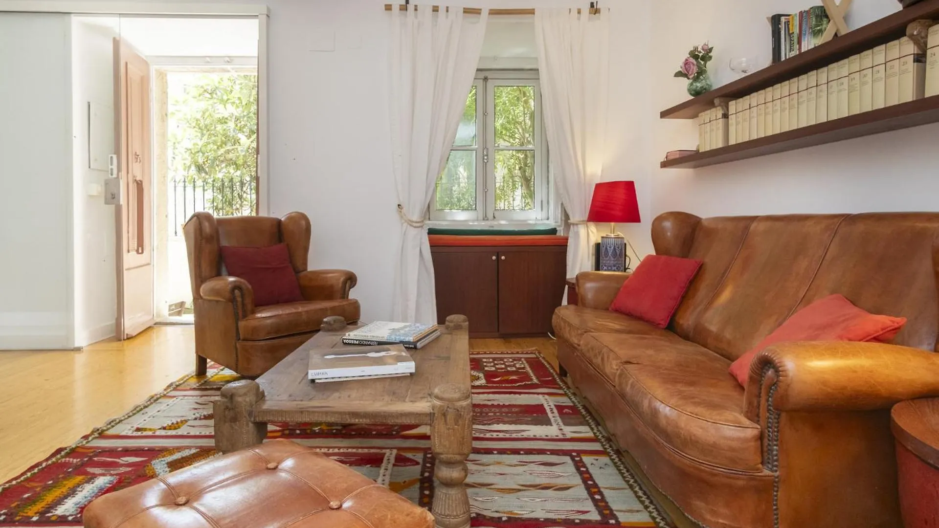 Apartment With Terrace In Downtown - Ttl279 Lisbona