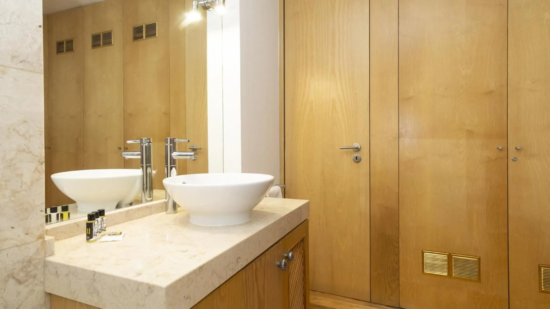 Apartment With Terrace In Downtown - Ttl279 Lisbona Portogallo